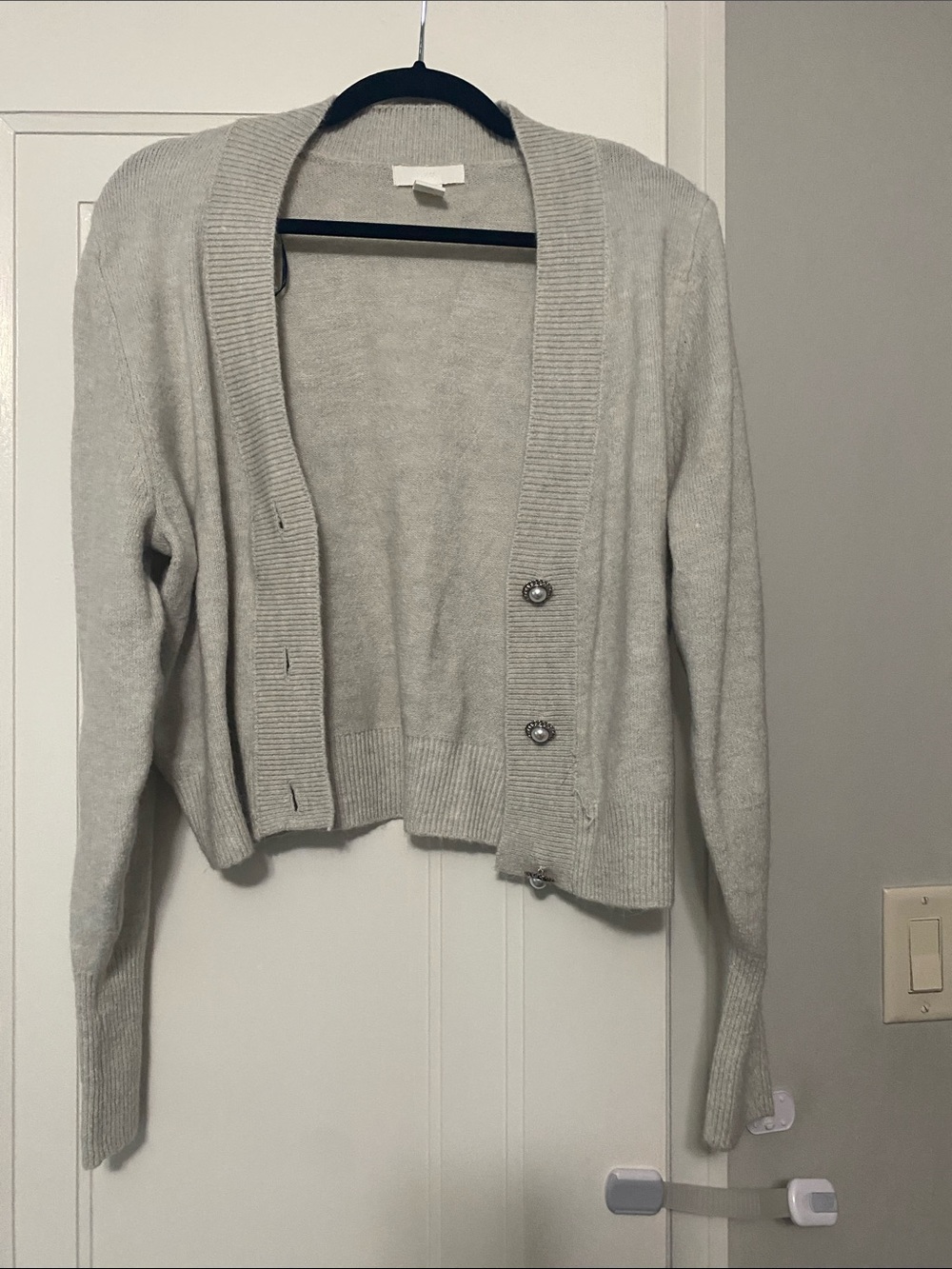 H&M Light Gray Cropped Button Cardigan